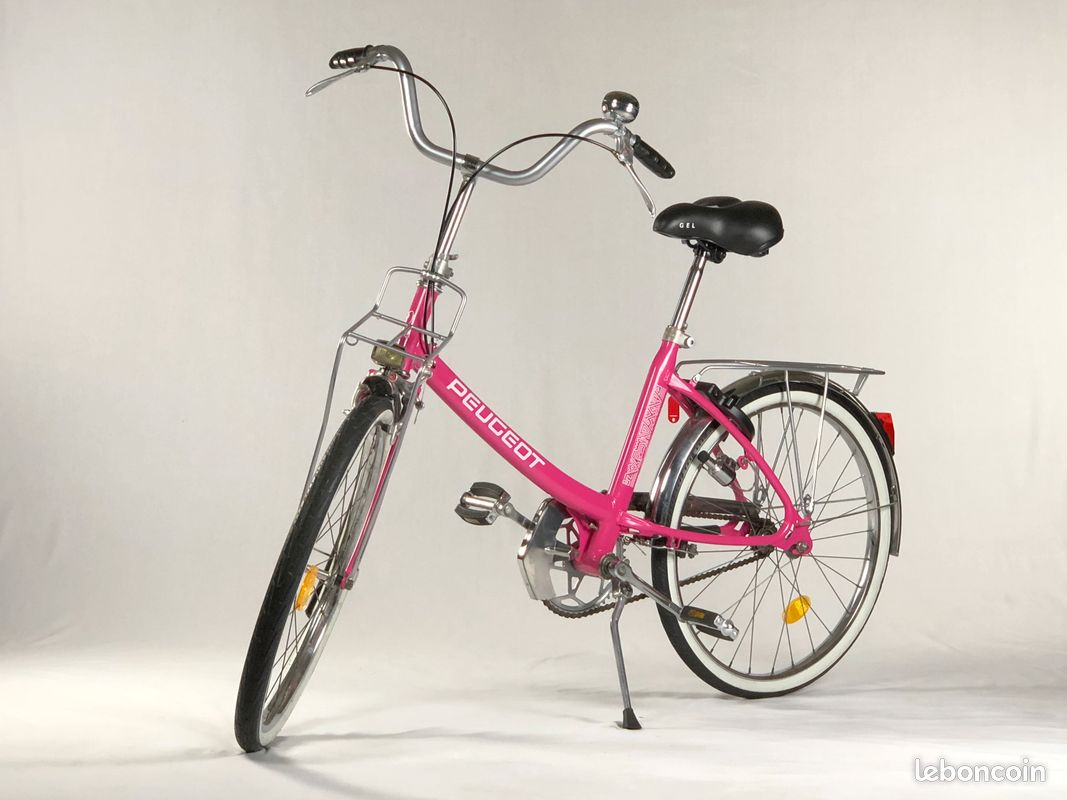 Vélo PEUGEOT Vintage Rose Restauré à Neuf Vélos