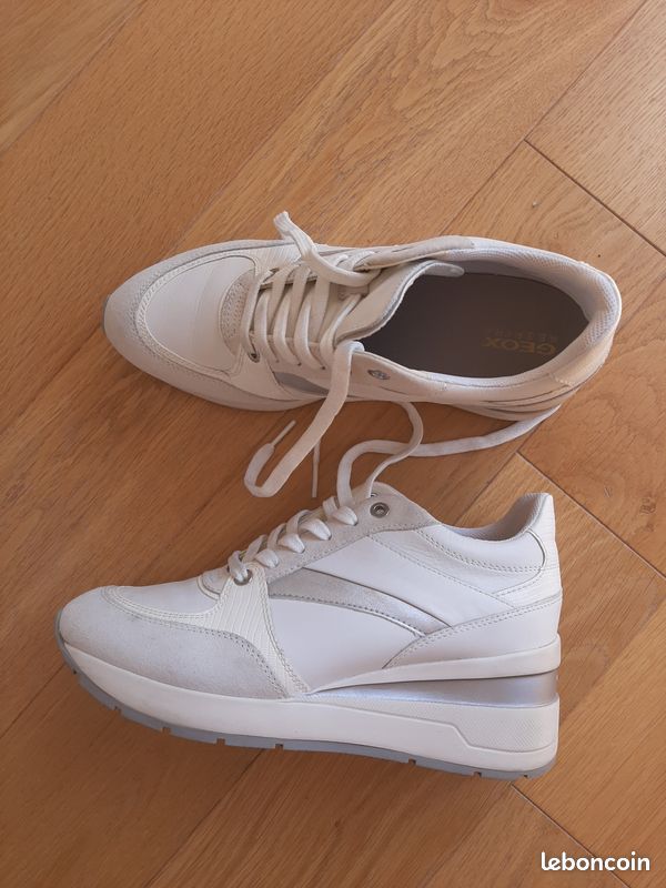 Baskets compensées Geox femme T39 Chaussures