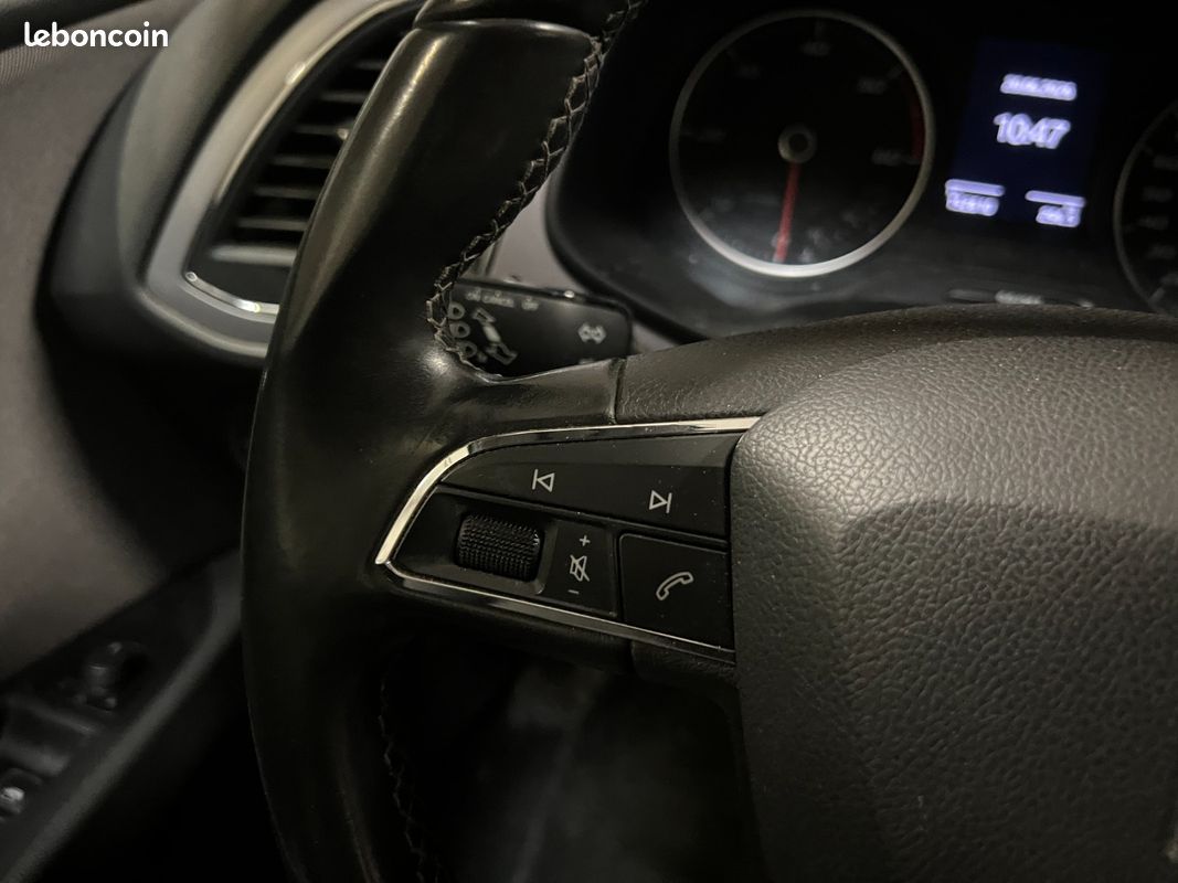 SEAT LEON ST STYLE 1.6 TDI 115 Start/Stop (image 20)