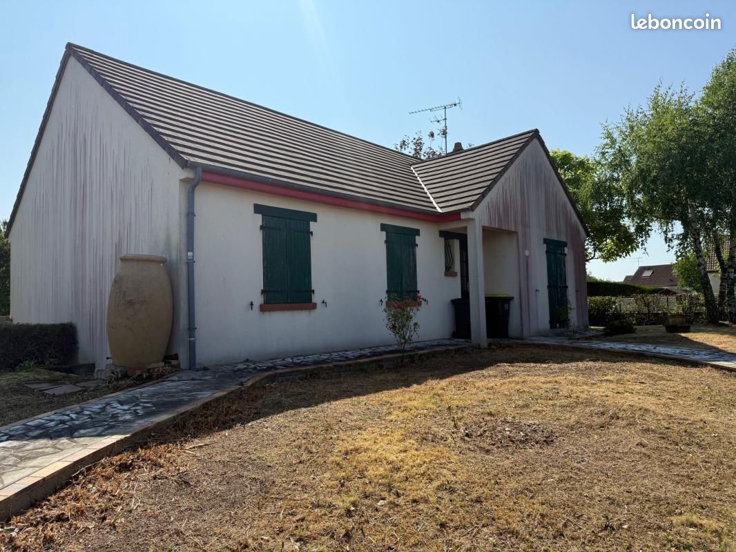 Maison 5 pièces 89 m² · à La Chapelle-Saint-Ursin · 89 m² · 239 000 €