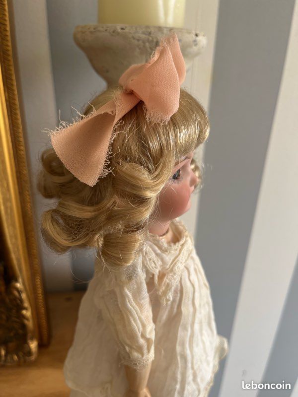 ANCIENNE POUPÉE BLEUETTE tête porcelaine SFBJ 301 Paris 1 1/4 dans nuque EUR 750,00 - FR