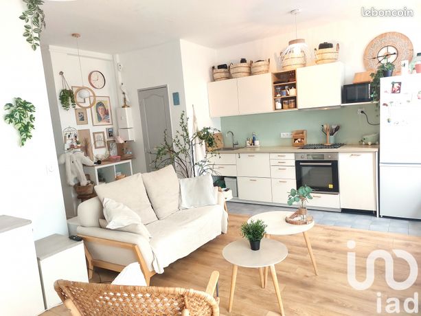 Studio 1 pièce 35 m²
