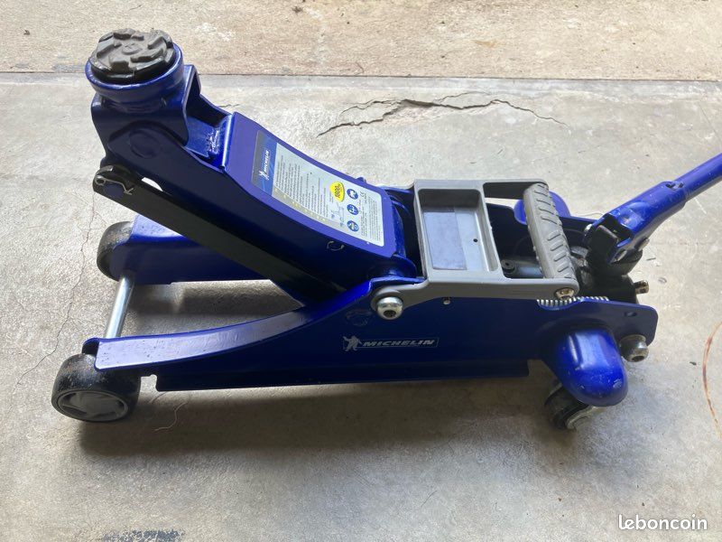 Cric hydraulique Michelin (image 3)