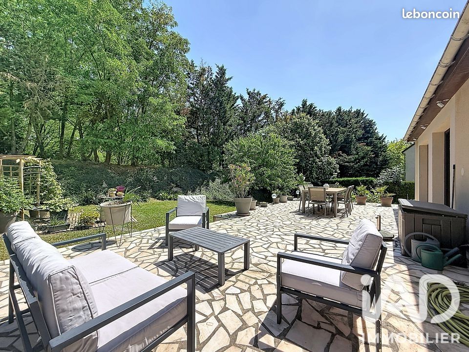 Maison 5 pièces 113 m² · à Saint-Germain-lès-Corbeil · 113 m² · 420 000 €