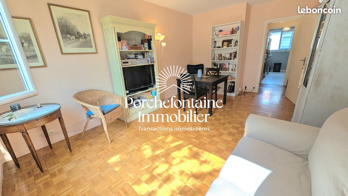 Appartement 3 pièces 55 m² · à Versailles · 55 m² · 296 000 €
