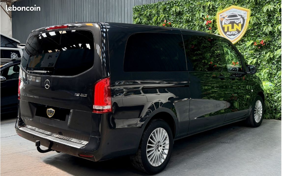 Mercedes Vito 119 CDI Mixto Extra long 5 PLACES ADAPTÉ PMR, | TVA RÉCUPÉRABLE | 1 ÈRE MAIN | SIÈGE CHAUFFANT / CUIR | CAMÉRA DE RECUL | HAYON ÉLECTRIQUE | APPLE CAR PLAY | KEY LESS | (image 6)