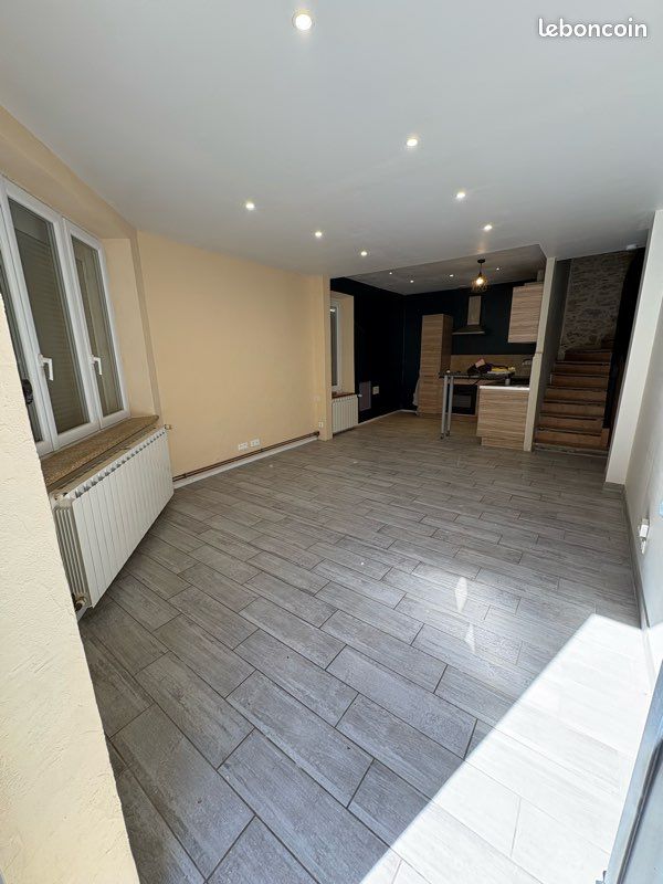 Maison 4 pièces 80 m² · à Carcassonne · 80 m² · 700 €/mois