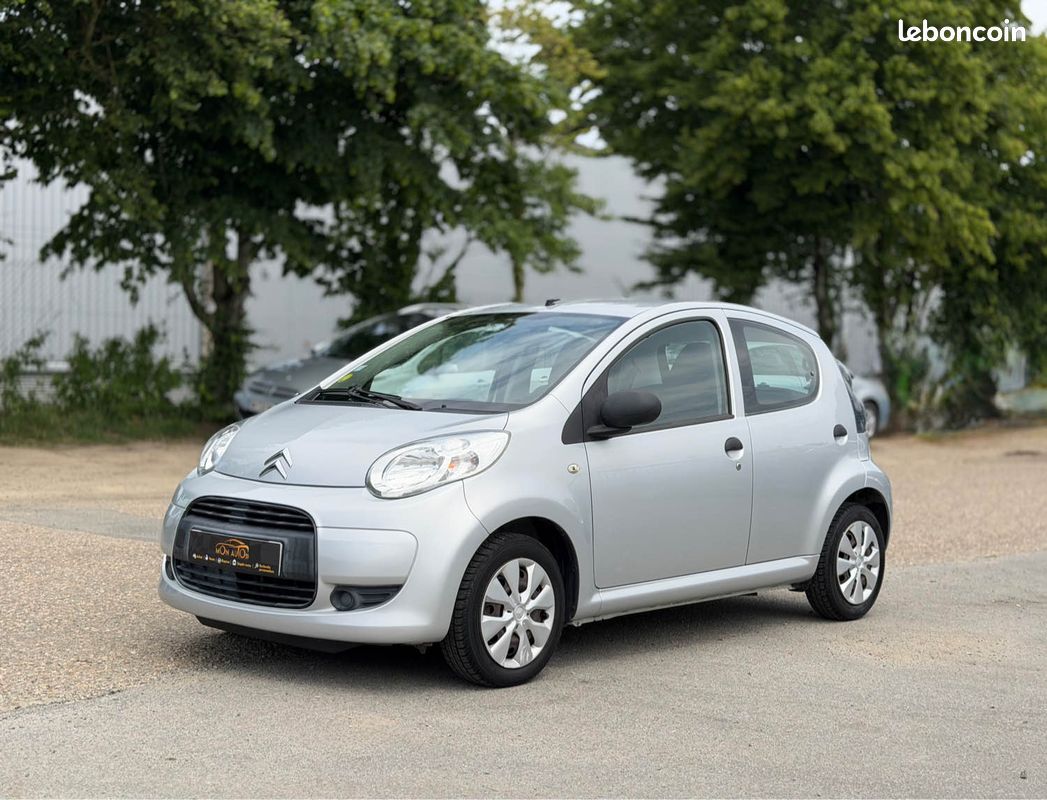 Citroën C1 1.0i Airdream Attraction - 40 750 Kms - Citadine - Révisée & Garantie 6 Mois (image 1)