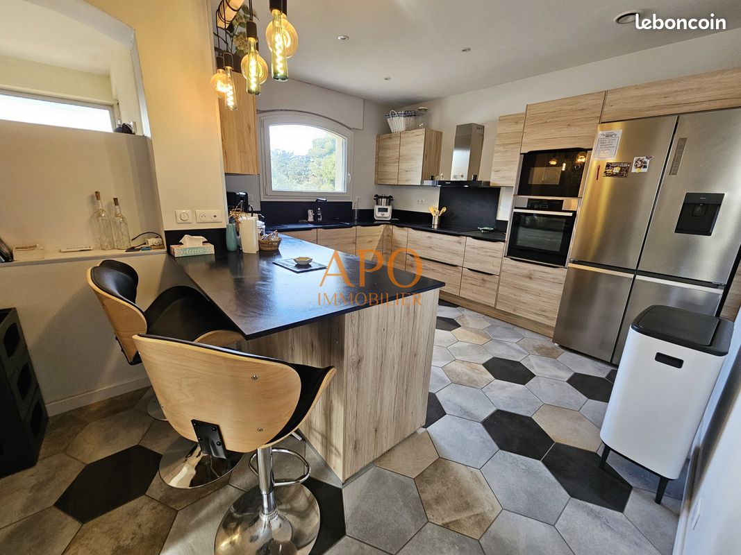 Propriété 10 pièces 310 m² (image 19)