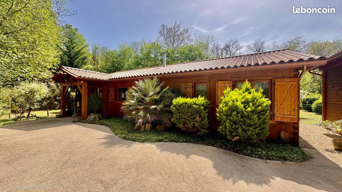 Maison 4 pièces 100 m² · à Neuvic · 100 m² · 255 067 €