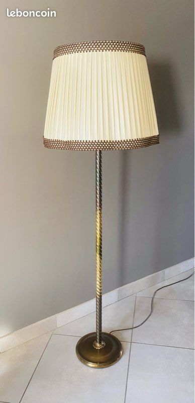 Lampadaire sur pied vintage (image 1)