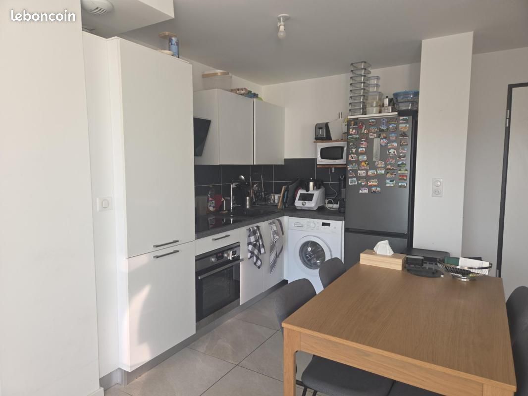 Appartement 2 pièces 38 m² · à Saint-Louis · 38 m² · 595 €/mois