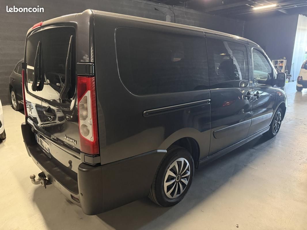 Citroën Jumpy II 2.0 HDi 136ch Attraction 6pl (image 7)