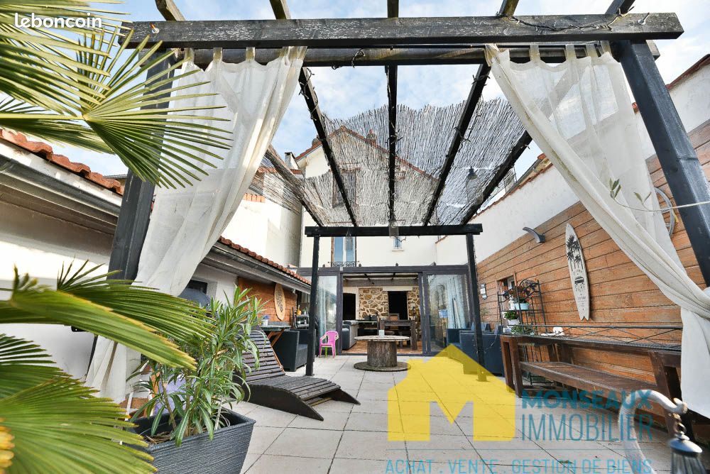 Maison 7 pièces 140 m² · à Épinay-sur-Orge · 140 m² · 359 000 €
