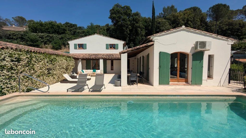 Maison 6 pièces 161 m² · à Carcès · 161 m² · 520 000 €