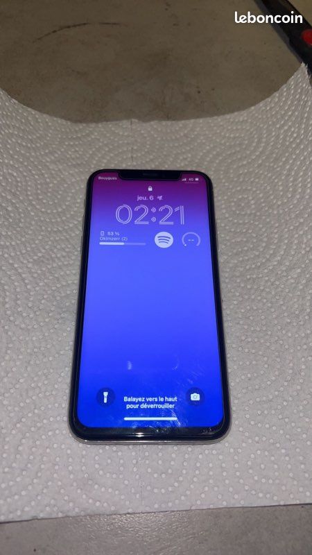 IPhone X (image 3)