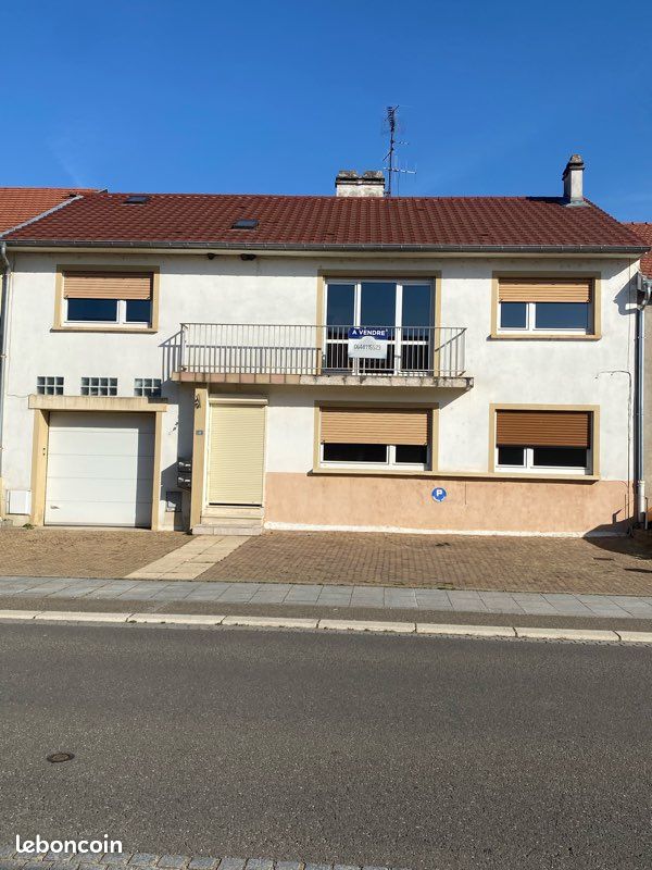 Appartement 8 pièces 145 m² · à Goudelancourt-lès-Pierrepont · 145 m² · 280 000 €