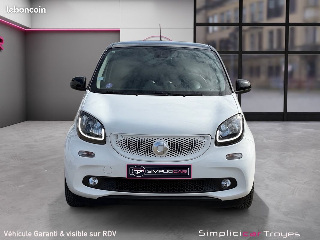SMART FORFOUR II 0.9 90 PASSION TWINAMIC BVA6 90Ch Garantie 12 mois (image 8)