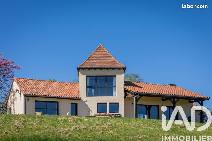 Maison 4 pièces 150 m²