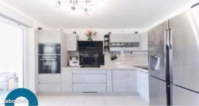 Appartement 4 pièces 94 m² · à Créteil · 94 m² · 2 100 €/mois