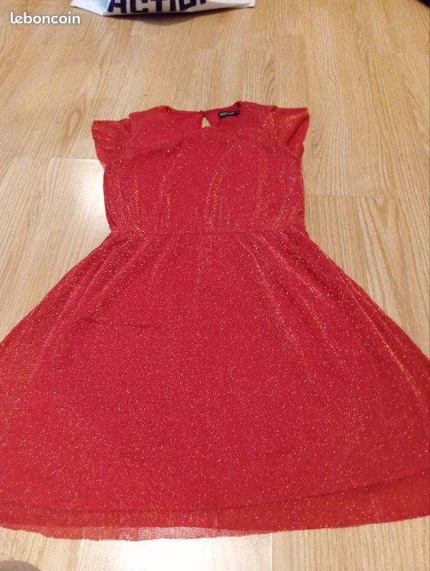 Robe (image 1)