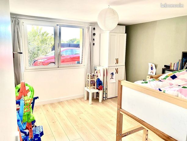 Villa 5 pièces 140 m² — 5