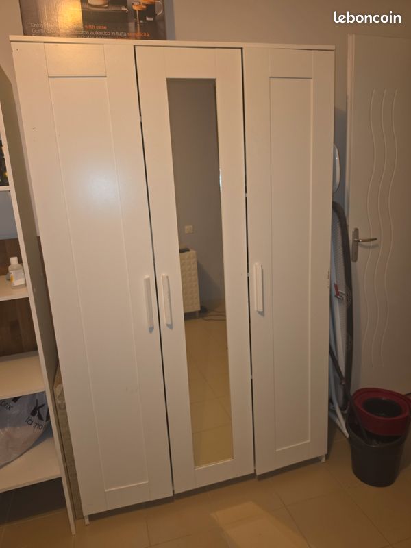 Armoire Ikea (image 1)