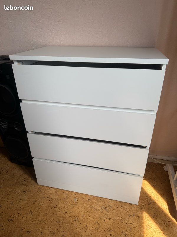 Commode IKEA 4 tiroirs (image 1)