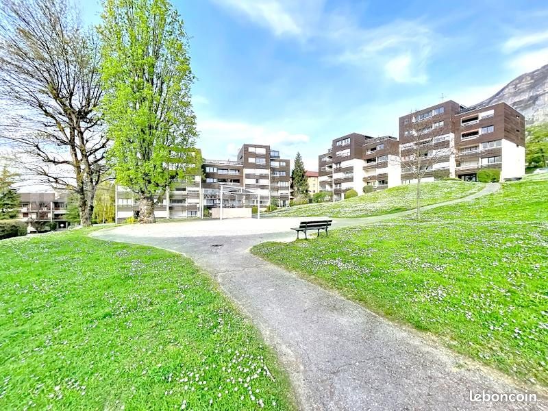 Appartement 4 pièces 80 m² · à Collonges-sous-Salève · 80 m² · 340 000 €