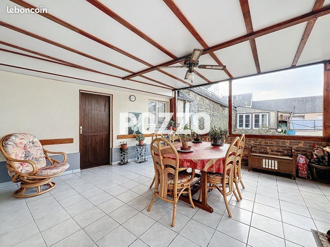 Maison 6 pièces 130 m² · à Saint-Hilaire-du-Harcouët · 130 m² · 179 900 €