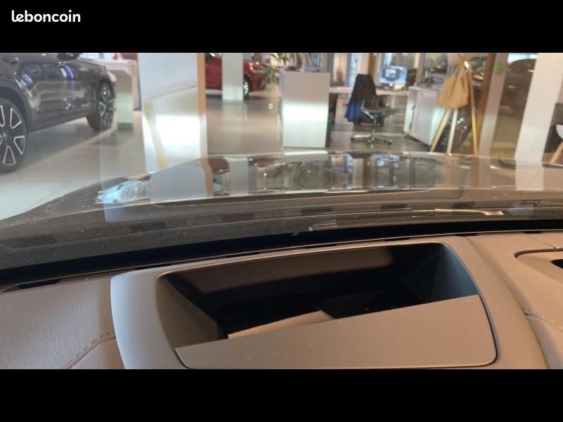 Volvo V60 B4 197ch Ultra Style Dark DCT 7 (image 17)