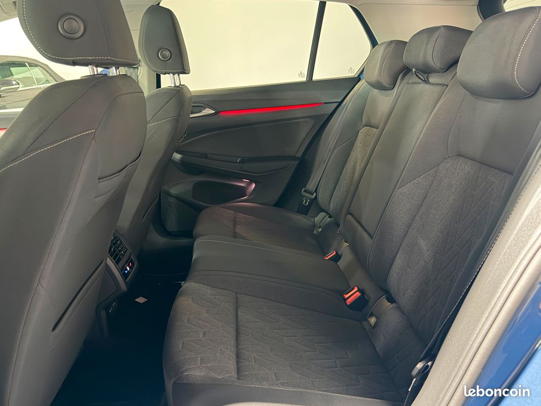 VOLKSWAGEN Golf 1.5 eTSI EVO2 116 DSG7 VW Edition (image 19)