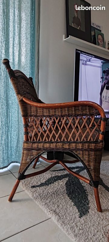 Fauteuil en rotin vintage (image 3)