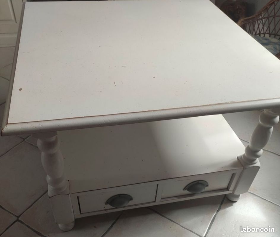 Table basse carrée 80x80 – 2 tiroirs – grand plateau (image 1)