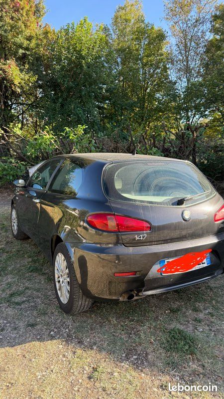 Alfa 147 jtdm pour pièces (image 2)