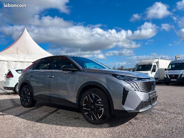 Peugeot 3008 III ALLURE HYBRID 136 E-DCS6 (image 13)