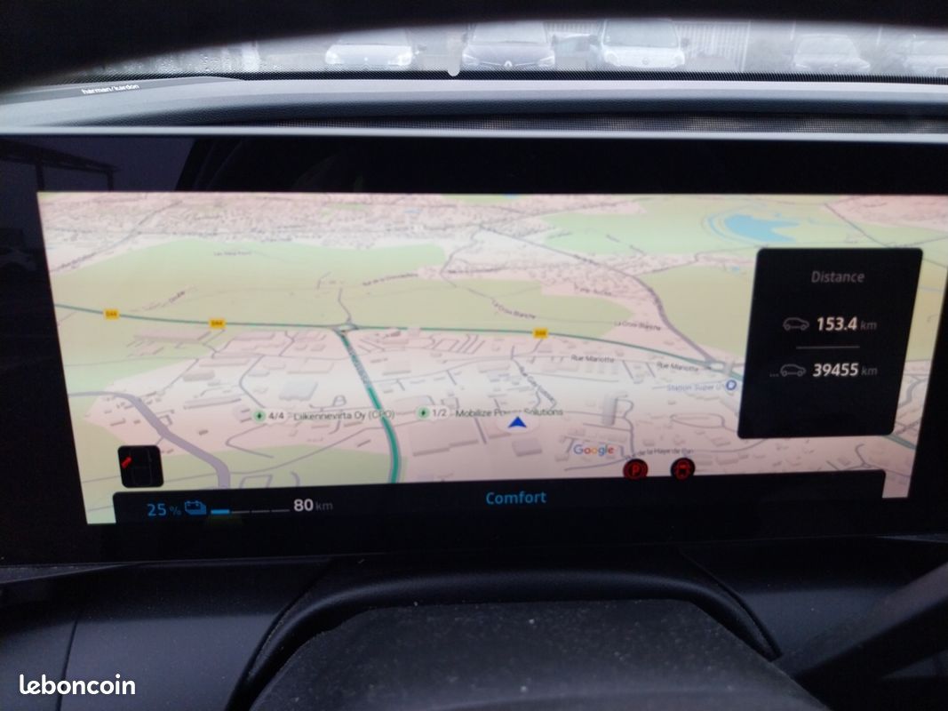 RENAULT Megane E-Tech EV60 220 ch super charge Iconic (image 11)