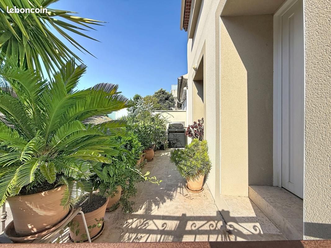 Appartement 4 pièces 105 m² · à Avignon · 105 m² · 279 000 €