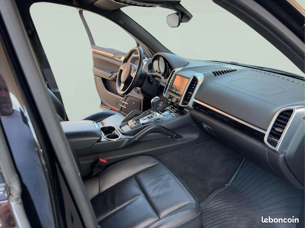Porsche CAYENNE Porsche Cayenne * Diesel * Suspensions Pneumatiques * Toit Ouvrant * Bose * Caméra * PDLS (image 11)