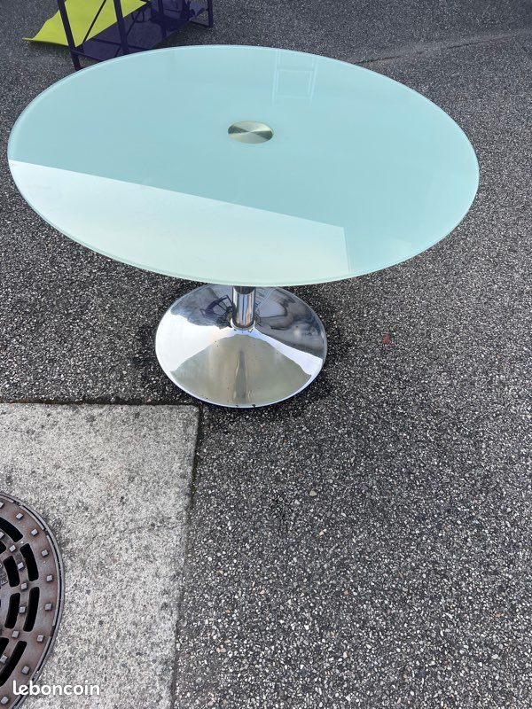 Table ronde (image 2)
