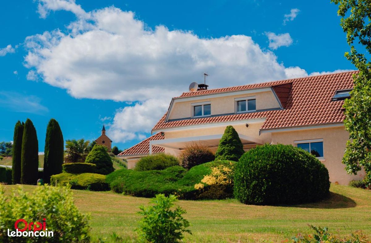 Maison 7 pièces 180 m² · à Bessenay · 180 m² · 560 000 €