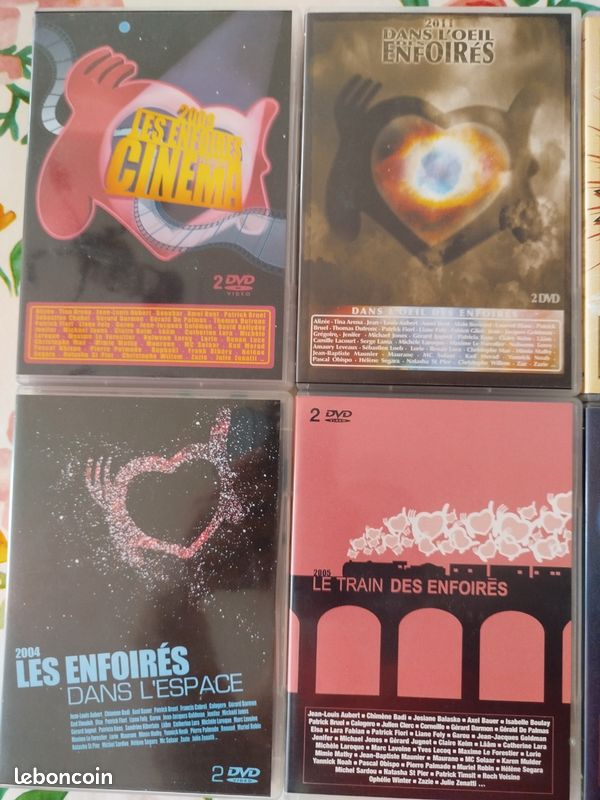 Lot de DVD musicaux spectacles des restos du coeur (image 3)