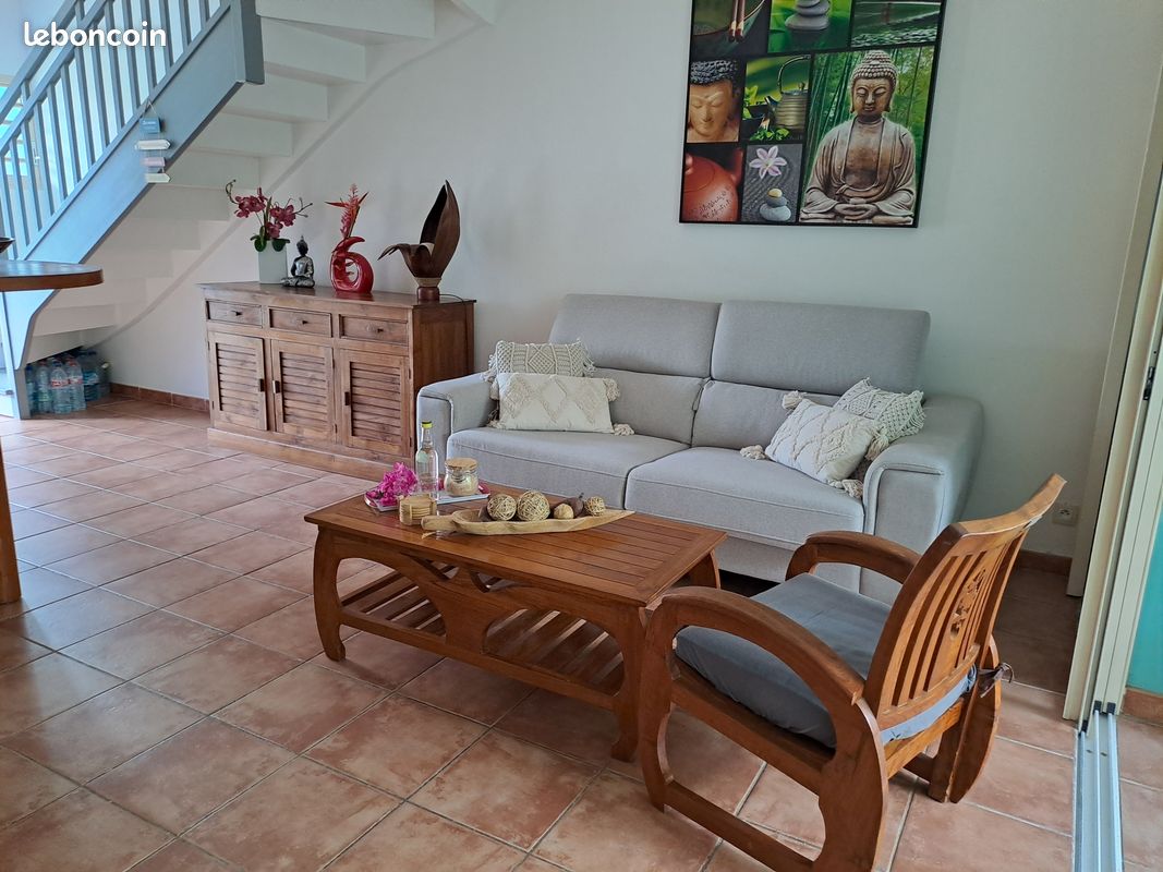 Vacances Idéales: Gosier F2&F3 (2 apparts en duplex avec jardin et piscine dans résidence sécurisée) avec citernes pour palier aux coupures d'eau (image 3)