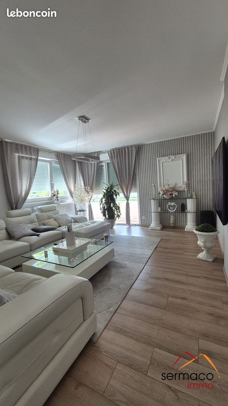 Appartement 6 pièces 160 m² · à Stiring-Wendel · 160 m² · 195 000 €