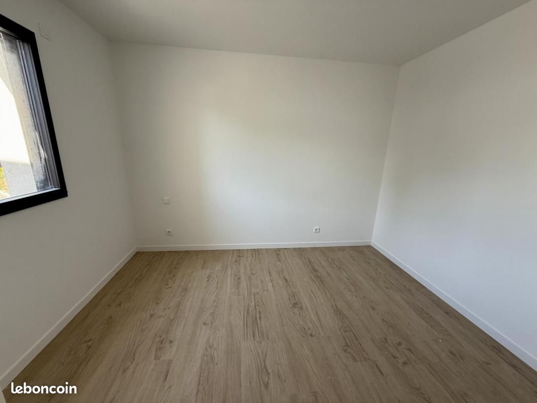 Maison a louer bruz - 6 pièce(s) - 106 m2 - Surfyn