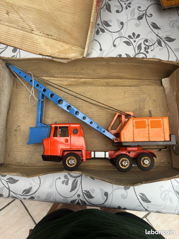 JOUET ANCIEN VINTAGE Camion Berliet Benne Dinky Toys N°34 Made In