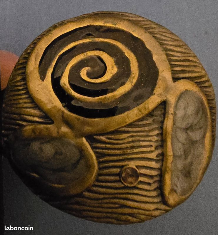 Bracelet rigide vieil or (image 4)