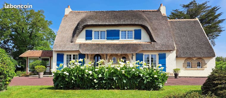 CHAUMIERE d’actualité. Maison unique «prête à vivre»