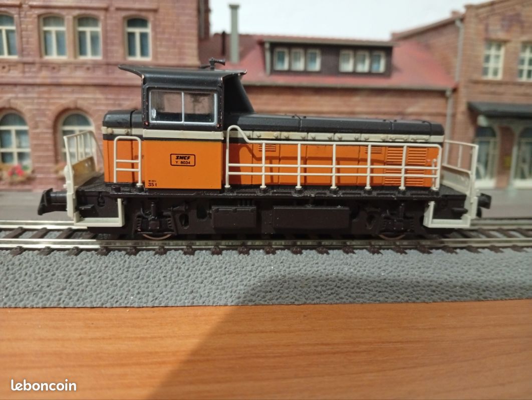 Locotracteur Moïse – REE, échelle HO (1/87), Couleur Jaune, Neuf