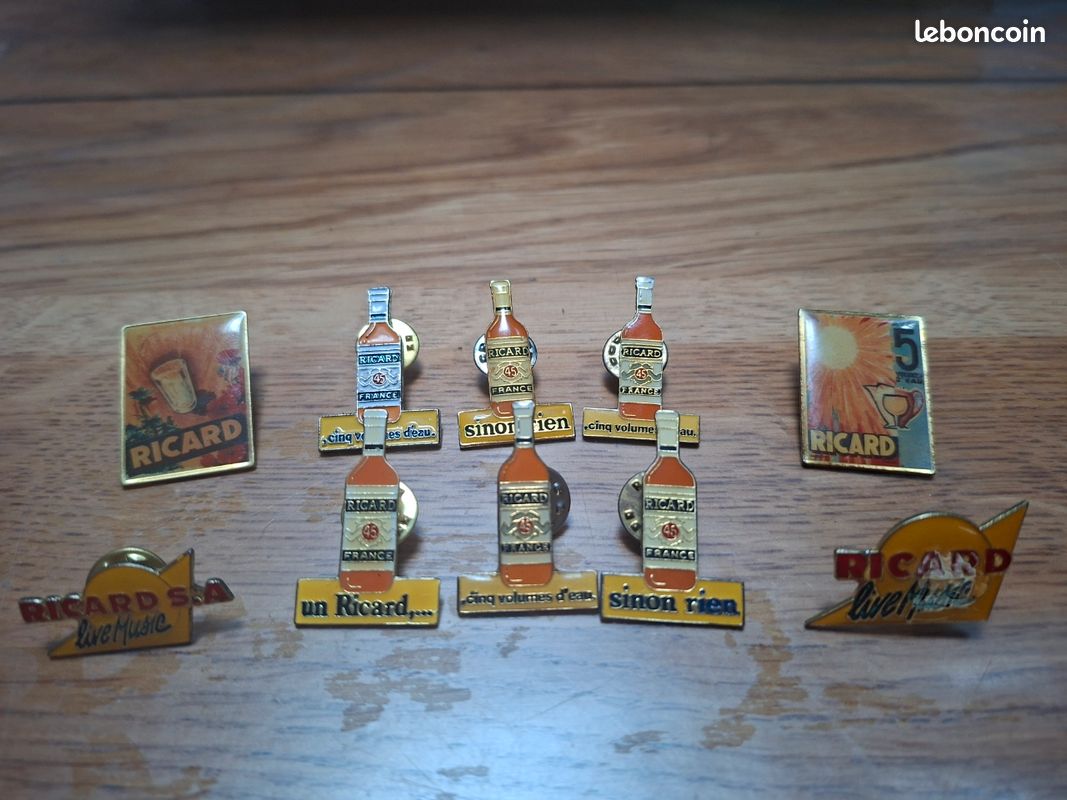 10 pin’s ricard (image 1)